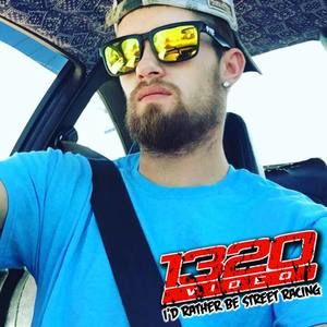 Meet your Posher, Thomas